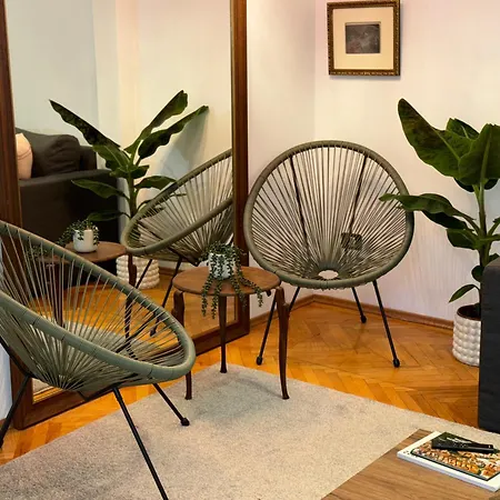 Apartment Vibe *